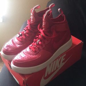 Red Nike Air Force 1